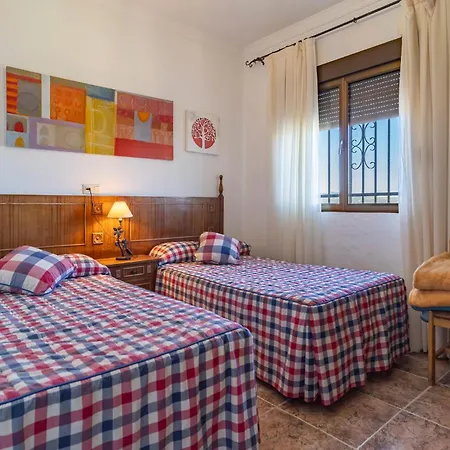 Holiday home Cozy In Setenil De Bodegas With House A Panoramic View